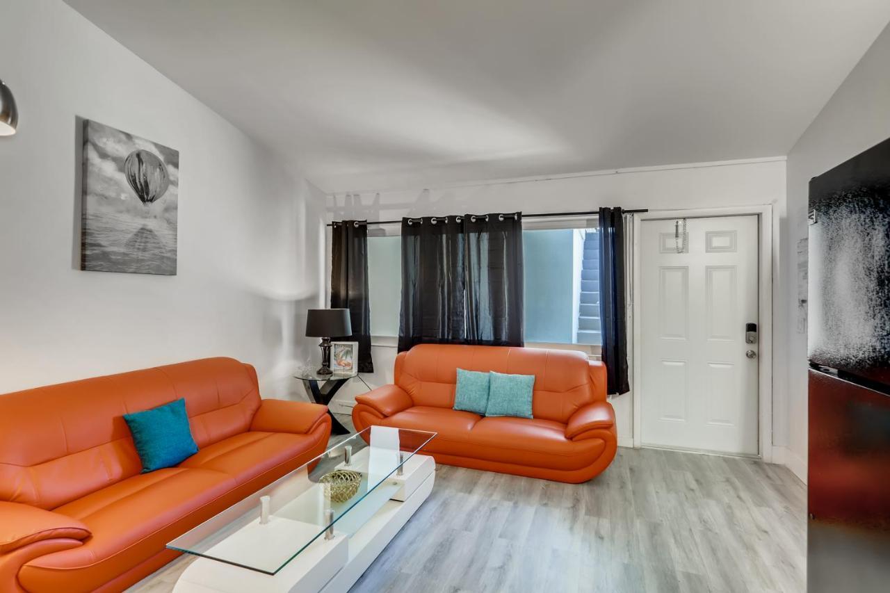 Coral Sands 1Br/1Ba Close 2 Beach! ウェストパームビーチ エクステリア 写真
